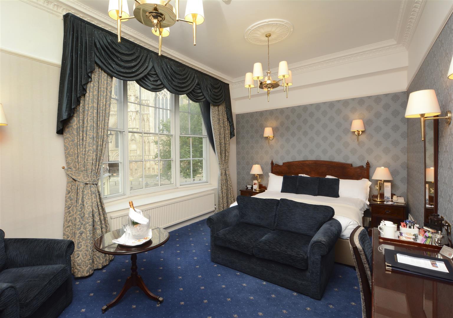 The Dean Court Hotel York Exterior foto