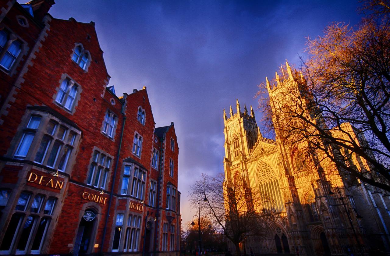 The Dean Court Hotel York Exterior foto