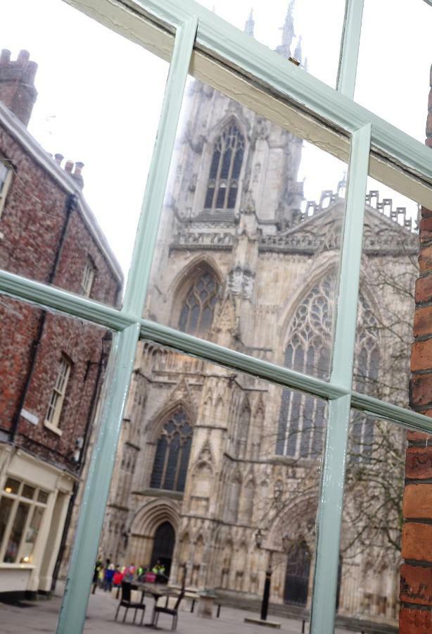 The Dean Court Hotel York Exterior foto